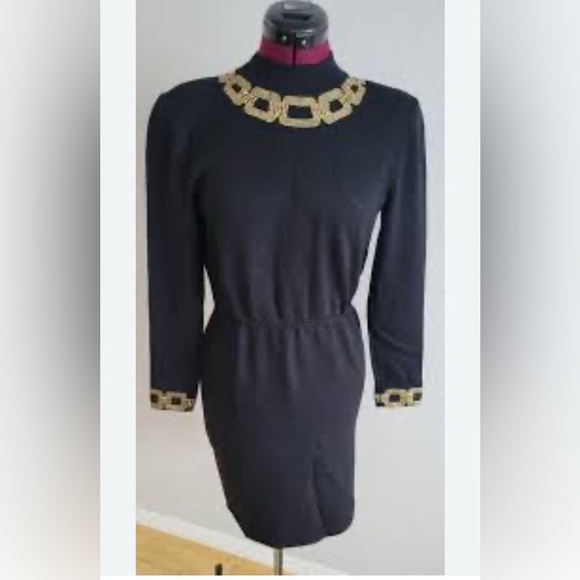 St. JOHN Evening dress with beading sz 10 Beautiful 🖤 perfect condition! - Picture 1 of 16